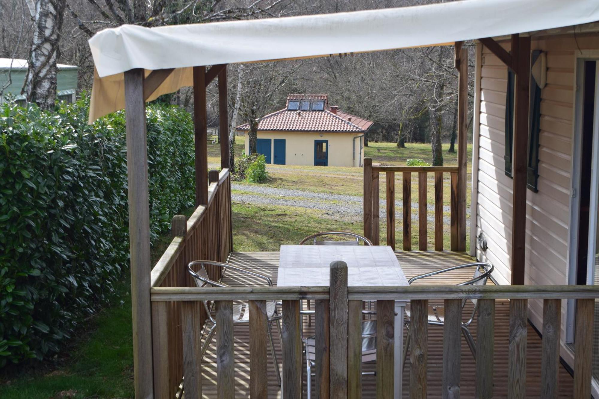 Camping De Ladignac Le Long Bel Air Ladignac-le-Long Exterior foto