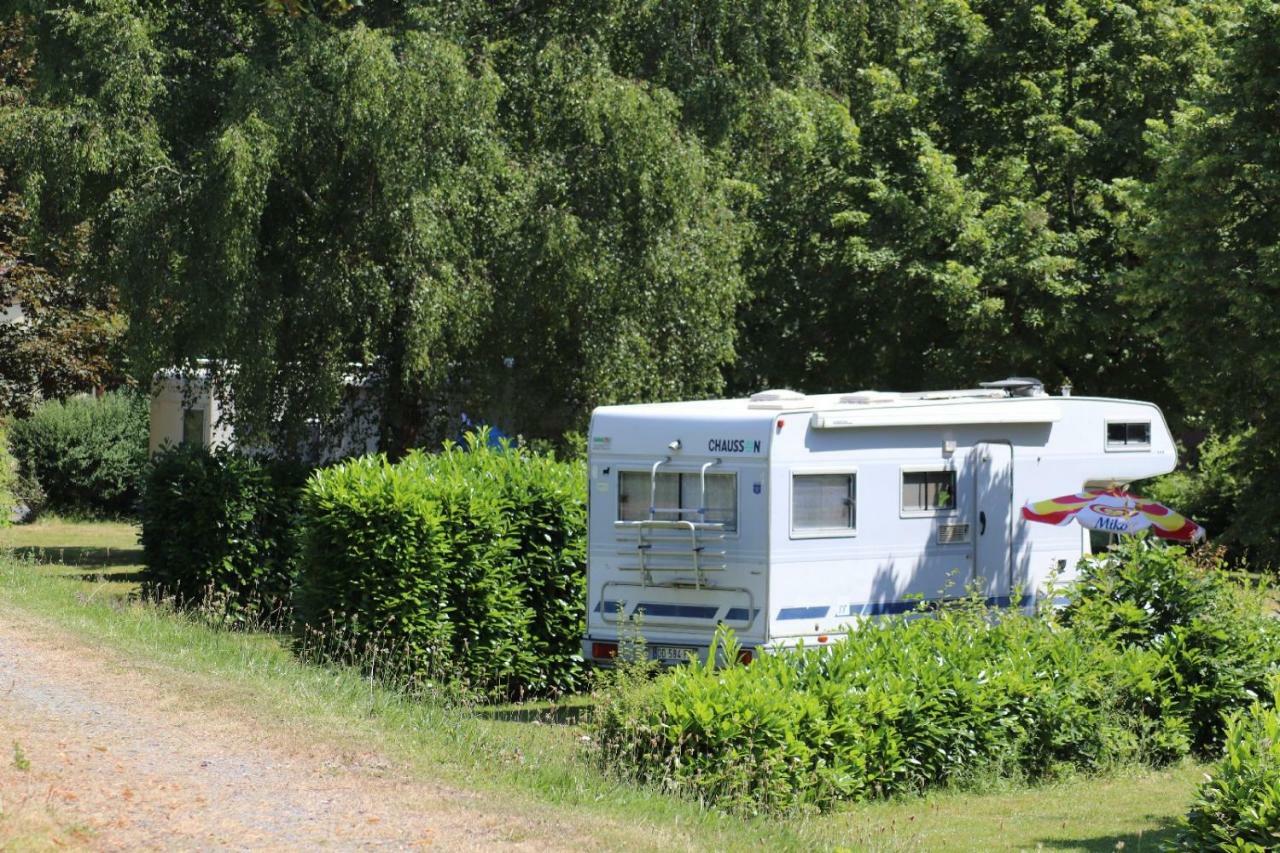 Camping De Ladignac Le Long Bel Air Ladignac-le-Long Exterior foto